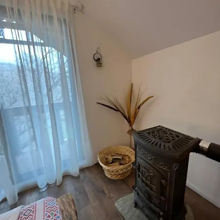 Casa De Vacanta Traditionala La Fanar Country house *